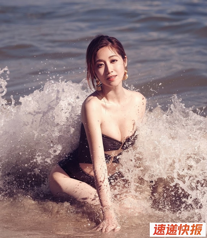 性感陈自瑶散发仙气。
