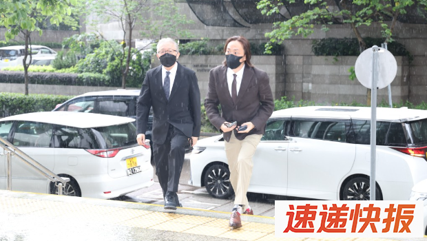 郑中基与爸爸郑东汉早前现身法院。